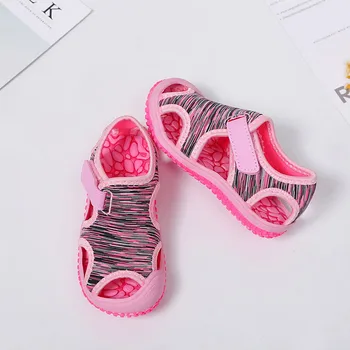 2020 Nové letné deti topánky, Baby, Dievčatá, Chlapcov Sandále Deti Plážové Sandále Batoľa Vonkajšie Tenisky Soft Anti-kolízie Topánky