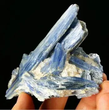1/2 lb Blue Crystal Kyanite