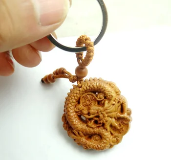 Mahagón Troch-dimenzionální Rytie Keychain Realisticky Dragon Keyring darček pre priateľov, ženy, mužov, šperky, auto keychain 1pcs