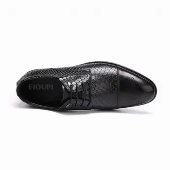 EIOUPI nový dizajn taliansky štýl skutočné snakeskin zrna kožené pánske formálne obchodného topánky mužov šaty priedušná obuv eke3007
