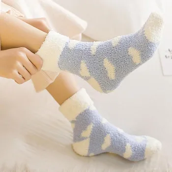 Candy Farby, Teplé Ponožky Roztomilé Srdce Zimné Kawaii Hrubé Bežné Ženy Ponožky Fuzzy Načechraný Terry Teplé Ponožky Krátke Bavlnené Ponožky